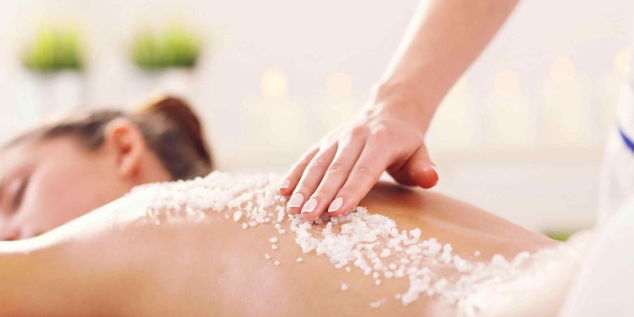 https://www.mcubestudio.com.au/wp-content/uploads/2018/10/spa-treatment-6-1280x640.jpg